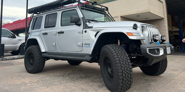 Jeep Wrangler Overland - Jeep JL Overland - Nomad Outfitters